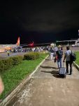 apos-cancelamento-de-voos,-passageiros-embarcam-no-aeroporto-de-cruzeiro-do-sul-e-procon-acompanha-o-caso