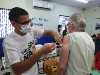 saude-de-rio-branco-abre-tres-uraps-neste-domingo-(7)-com-vacinacao-contra-a-covid-19