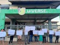 alunos-de-direito-de-centro-universitario-que-fechou-em-rio-branco-protestam-para-concluir-curso