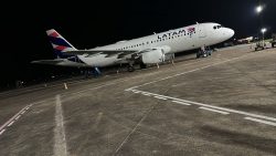 capivaras-na-pista-de-pouso-em-aeroporto-de-rio-branco-atrasam-voo-da-latam