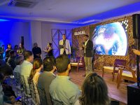 ‘glocal-experience-amazonia’-comeca-com-leitura-de-declaracao-sobre-ambiente-sustentavel