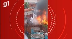 incendio-atinge-duas-casas-em-bairro-de-rio-branco