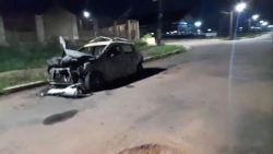 cidade-do-povo-tem-segundo-dia-de-ataques,-com-adolescente-ferida-a-tiros-e-carro-incendiado