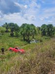 viatura-de-policiamento-ambiental-bate-na-traseira-de-carro-e-provoca-acidente-na-br-364