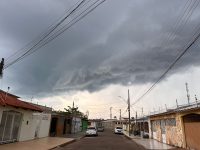 sol-entre-nuvens-e-tempo-abafado-devem-predominar-nesta-terca-feira-(21)-no-ac,-diz-sipam