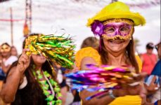 veja-atracoes-da-primeira-noite-de-carnaval-em-rio-branco